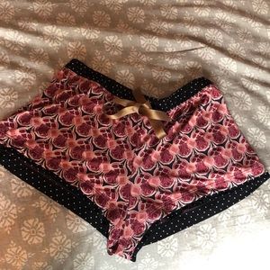 Pajama shorts size small